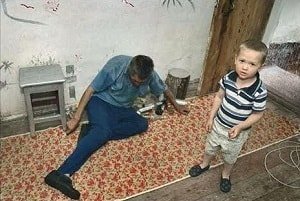 Тем не менее, опасность появляется в момент, когда человек отмечает «положительные» последствия действия алкоголя – облегчение, расслабление, смелость.