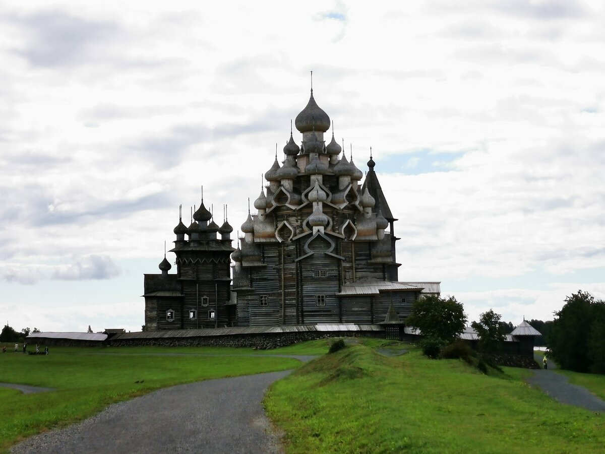 остров кижи церковь