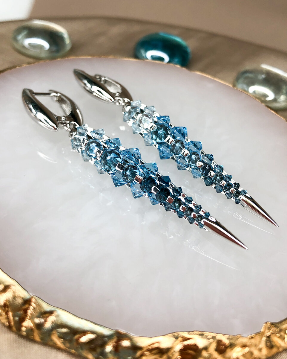 Серьги из белого золота с топазами sky, топазами и топазами london(арт. С222-6094М5)152 570 ₽