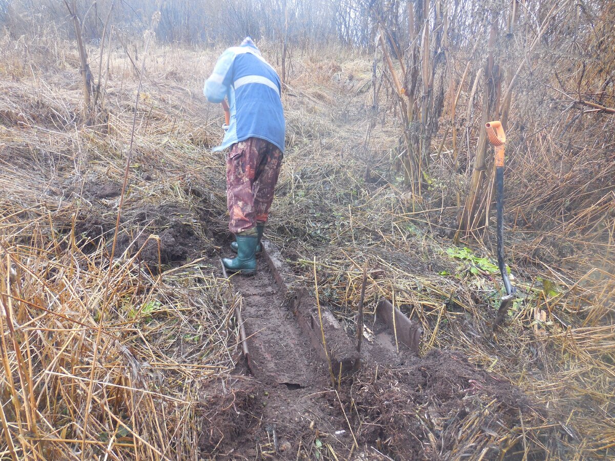 Копаем железо, что бы заработать немного денег