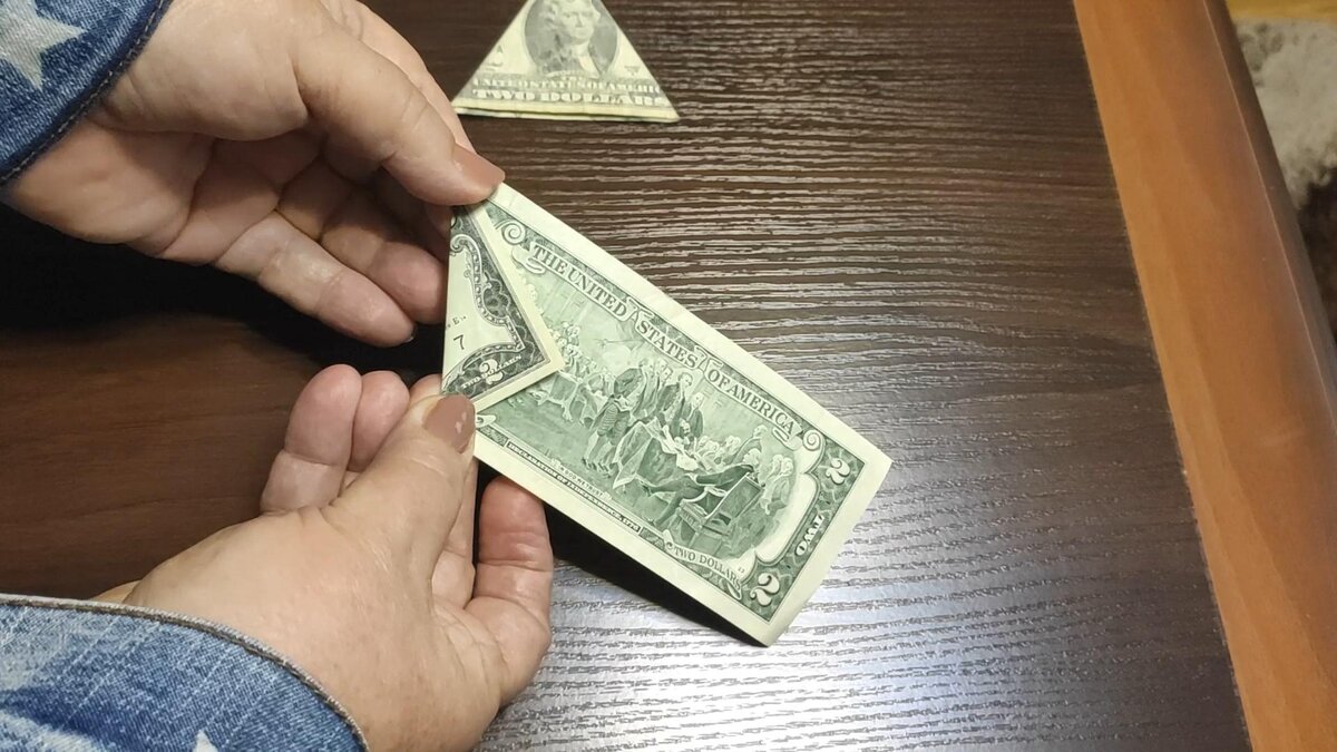 Как сделать талисман из доллара