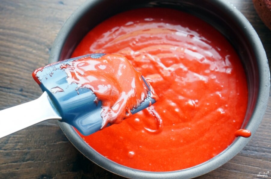 Как может выглядеть красный слой десерта