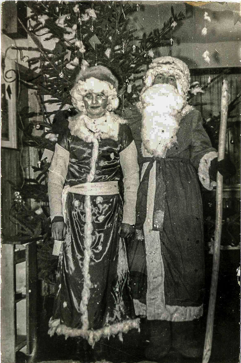 КАК ЖЕ БЕЗ ДЕДА МОРОЗА И СНЕГУРОЧКИ.