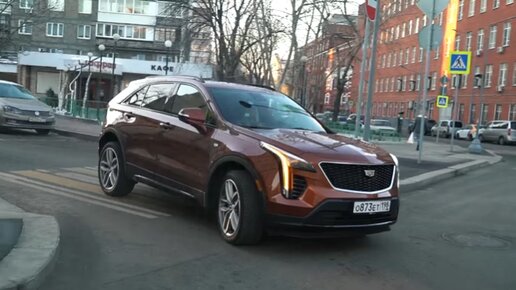 Новый кроссовер на рынке - Cadillac XT4