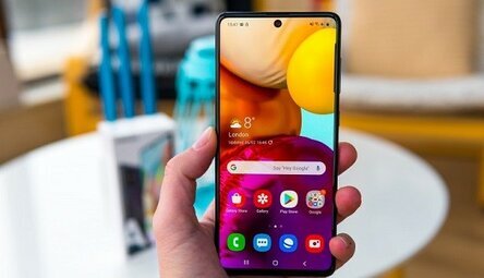 SAMSUNG выпускает дорогие смартфоны, но у неё есть особенности, которых нет у конкурентов.