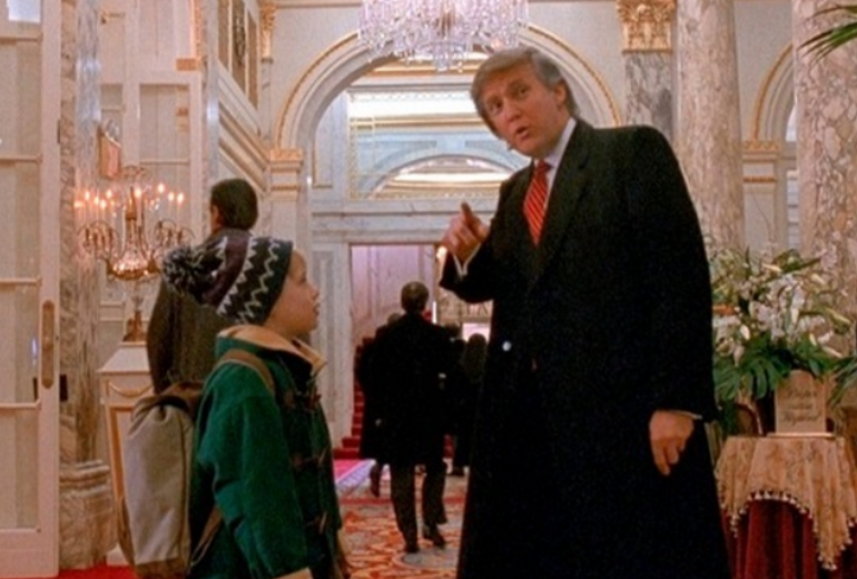 Дональд Трамп в фильме "Один дома 2". Фото: скриншот видео 