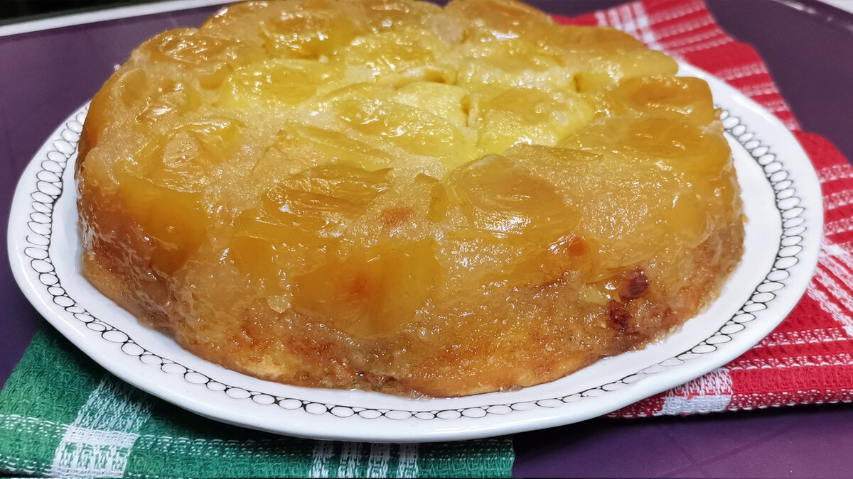 "Янтарный" пирог с яблоками