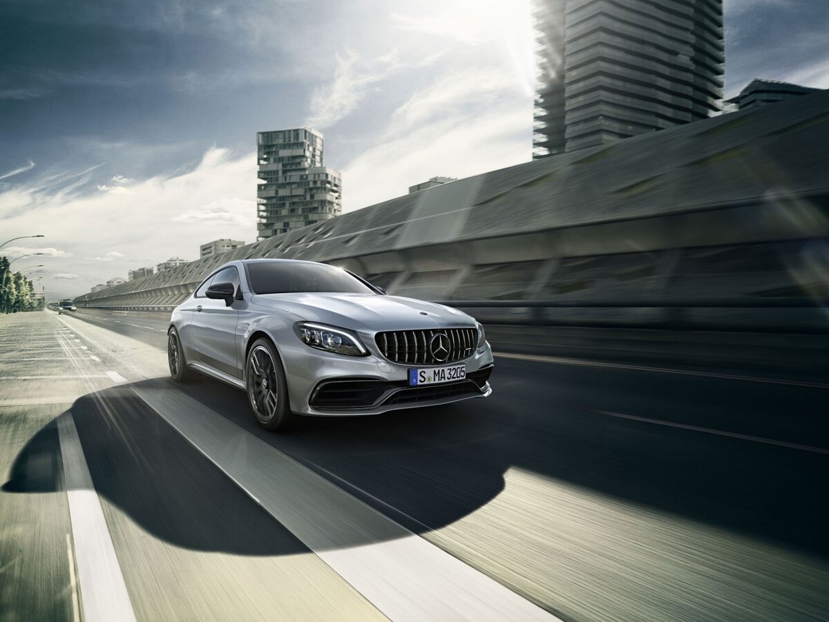 AMG C -class coupe.  Источник: сайт mercedes-amg.com     