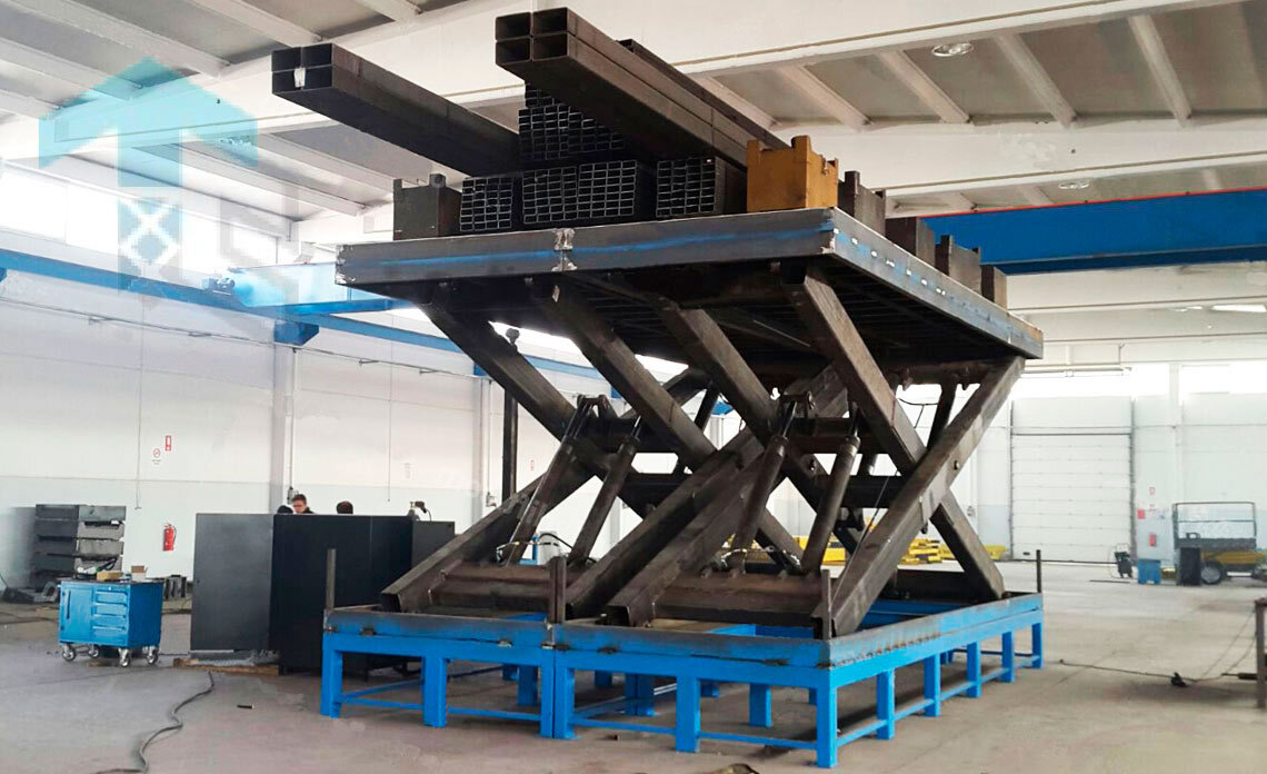 Подъемный стол для металлургического завода