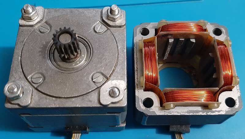 Вот пример двигателя в собранном состоянии и в разборе