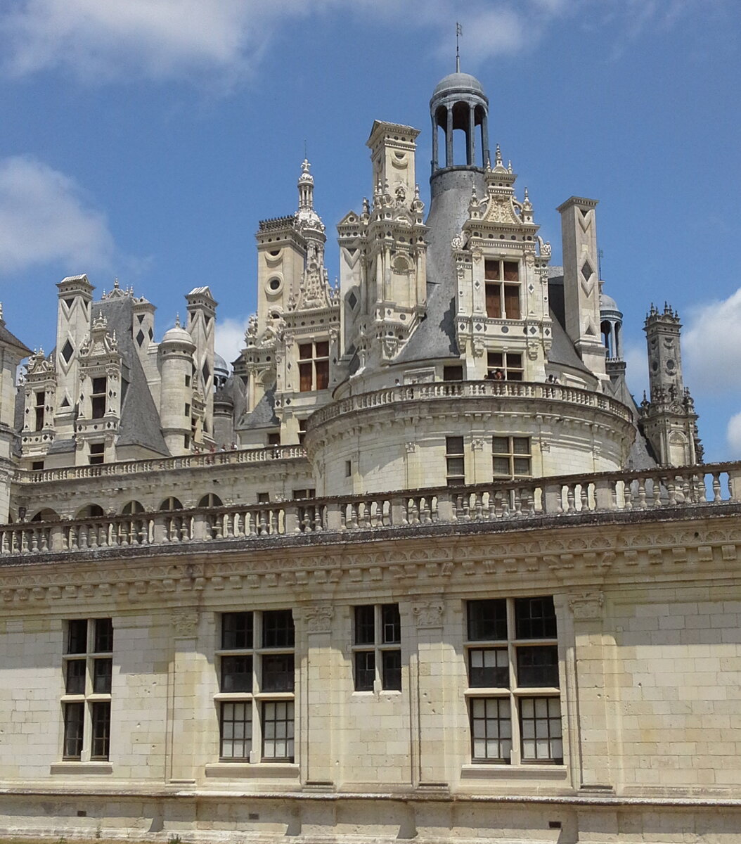 Сказочные башенки Шамбора. Фото из личного архива автора