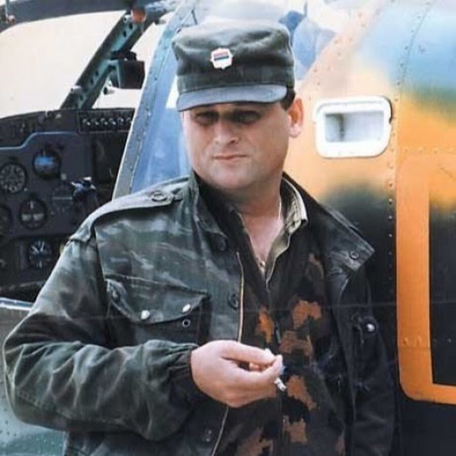  ЛЮБИША САВИЧ ,"МАУЗЕР".ЗНАМЕНИТЫЙ КОМАНДИР  Первой ЛЕГКОПЕХОТНОЙ БРИГАДЫ  СЕРБСКОЙ ГВАРДИИ.СЕРБСКАЯ ГАРДА "ПАНТЕРЫ".