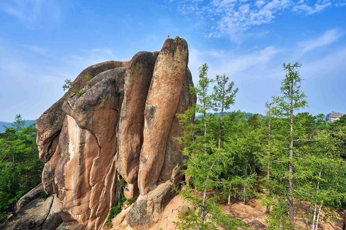 Красноярские столбы. Фото с сайта http://www.meteo-tv.ru/