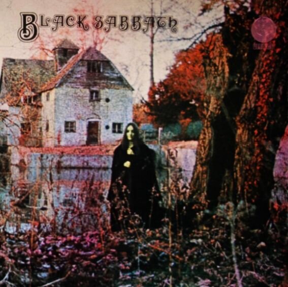 Фото с конверта альбома "Black Sabbath" 1970 г., на котором появился одноименный рок-хит всех времен и народов