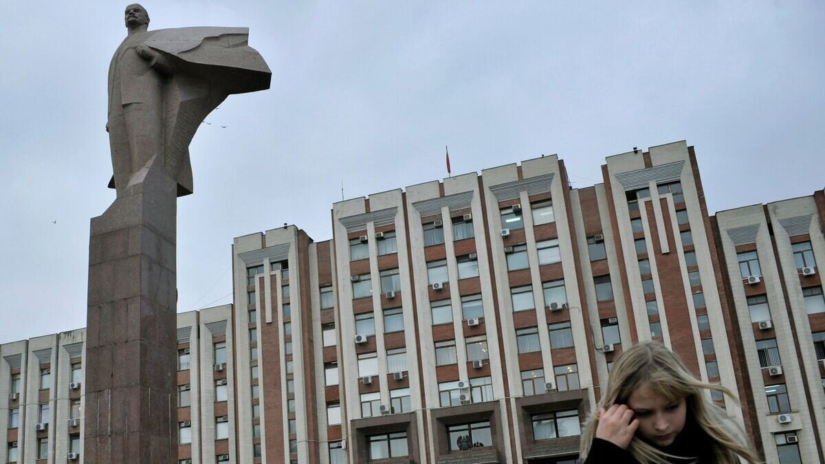    Памятник Ленину в Тирасполе, ПМР© AP Photo / Bela Szandelszky