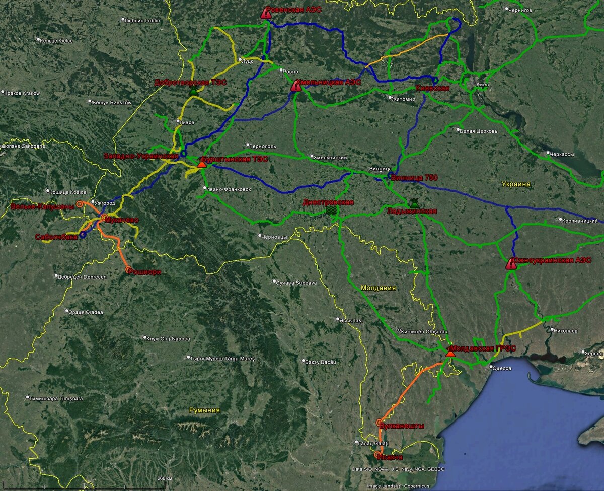 Западная часть украинской энергосистемы 220 кВ и выше с действующими трансграничными ВЛ. Подписаны только наиболее важные энергообъекты. Синий цвет – 750 кВ, рыжий – 400 кВ, зелёный – 330 кВ, жёлтый – 220 кВ