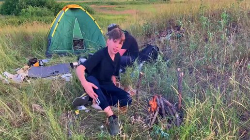 24 ЧАСА НА ГОРЕ! / ГОТОВИМ РАГУ И ЯГОДНЫЙ ЧАЙ⛺️ НАПАЛИ ВОЛКИ?! #бушкрафт #поход