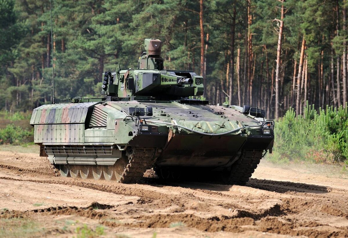 Броневик -перевозчик десанта "PUMA". фото: картинки  яндекса.