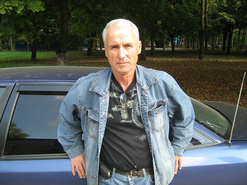                                 остались друзьями...