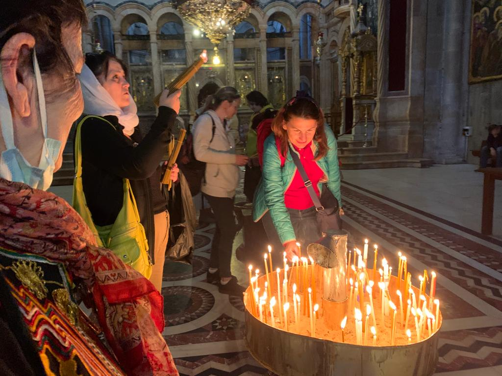 🔥Личные свечи в Новый год за Вас - в Храме Воскресения Христа - в Святом  Иерусалиме⛪ | Эмилия - Святой Иерусалим | Дзен