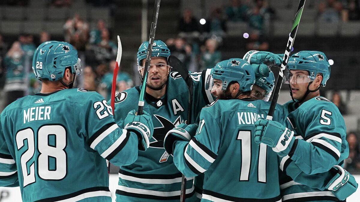    Хоккеисты "Сан-Хосе Шаркс" в матче НХЛ© пресс-служба клуба "Сан-Хосе Шаркс"