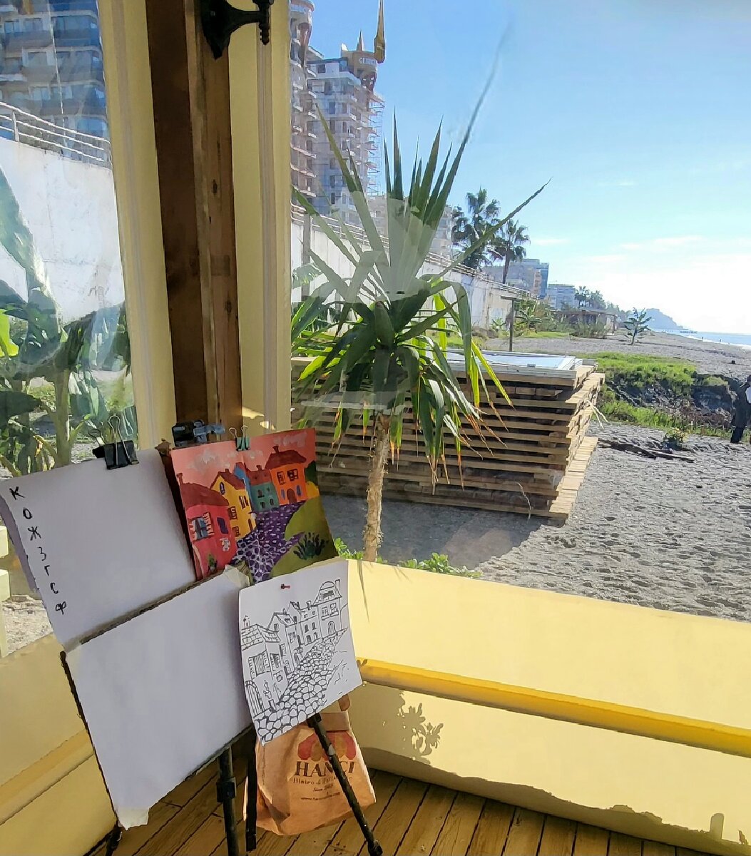 Детки рисуют радужный город, фото из личного архива