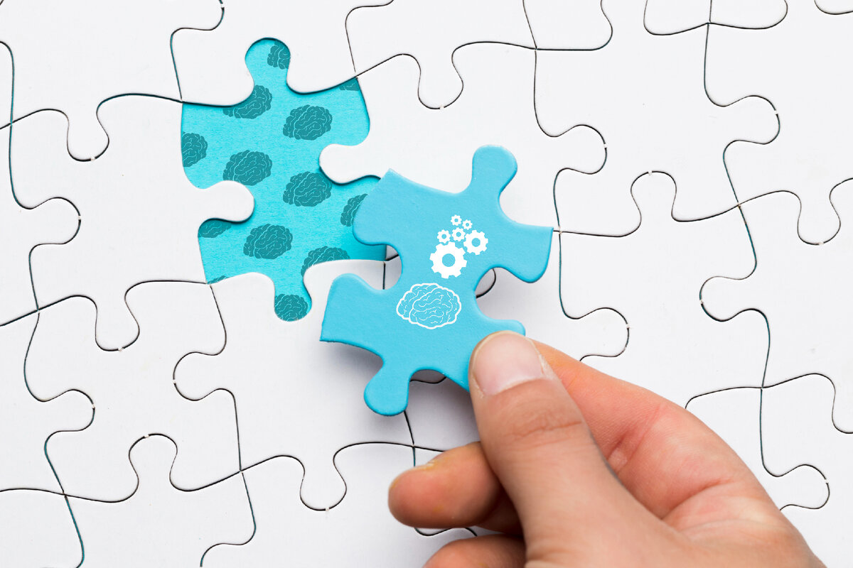https://ru.freepik.com/free-photo/close-up-of-human-hand-holding-blue-puzzle-piece-with-brain-and-cogwheel-drawing_5004115.htm#query=memory&position=3&from_view=search&track=sph#position=3&query=memory