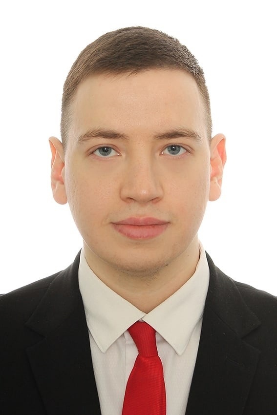 Антон Добрышин