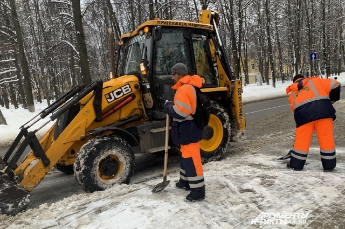    Для барнаульских дорожников праздничный день 8 марта объявлен рабочим