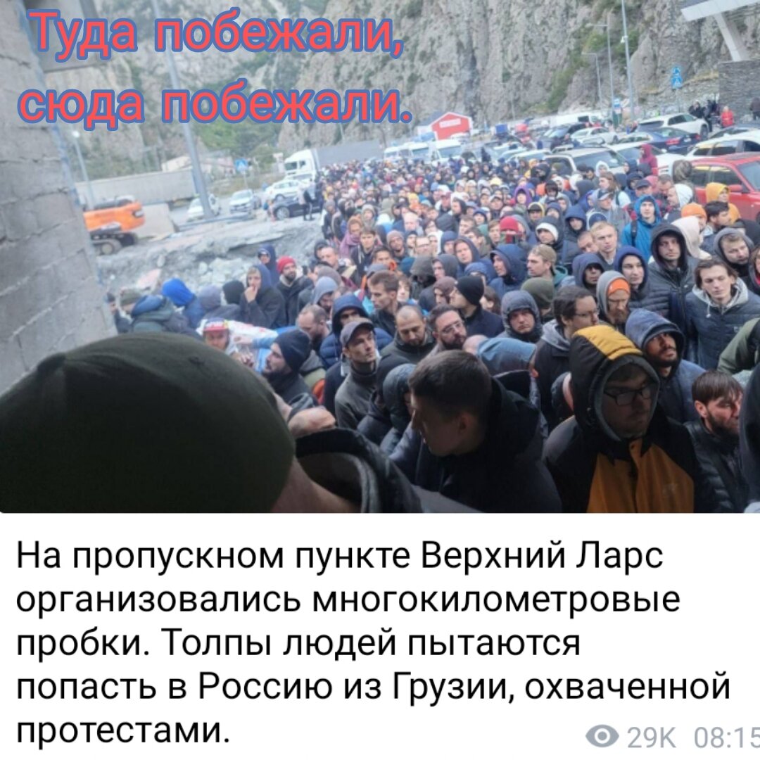 10 Ту-95 в воздухе, корабли на боевых позициях. Сине-жёлтый бикфордов ...