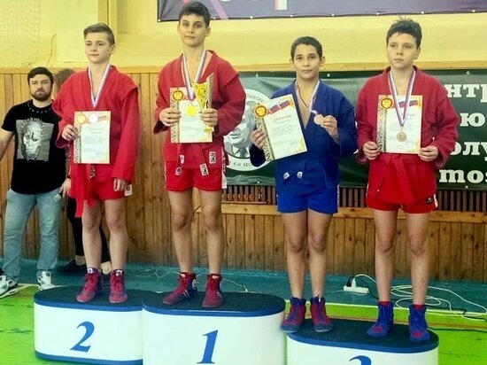     Фото из официального аккаунта СШ «Русский медведь» в сети «ВКонтакте»