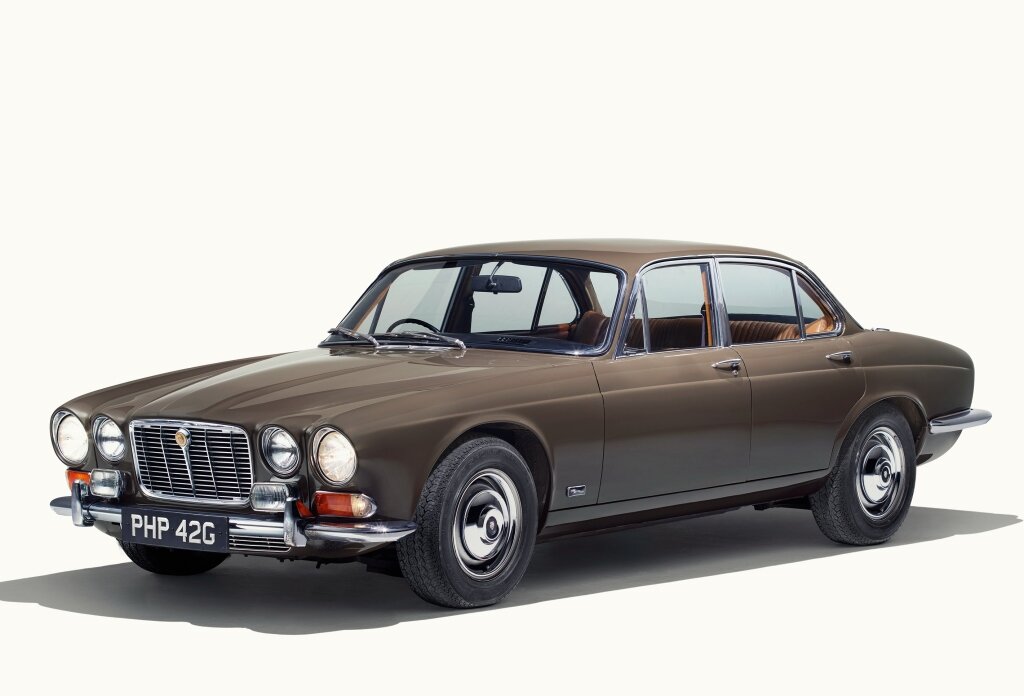 Jaguar XJ