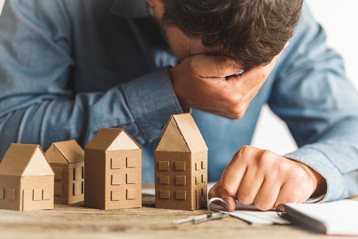 Shutterstock📷Пострадавшими от ЧС признаются люди, понесшие в результате подобных событий физический ущерб или материальные убытки