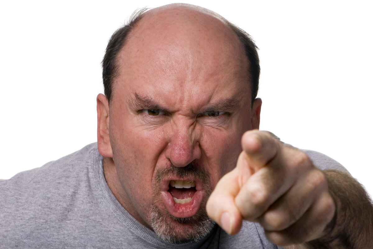 хейтеры? или придурки?