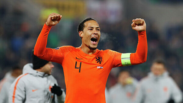 Ван Дейк - лидер и капитан сборной Нидерландов.