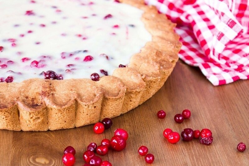 Пирог с клюквой и брусникой