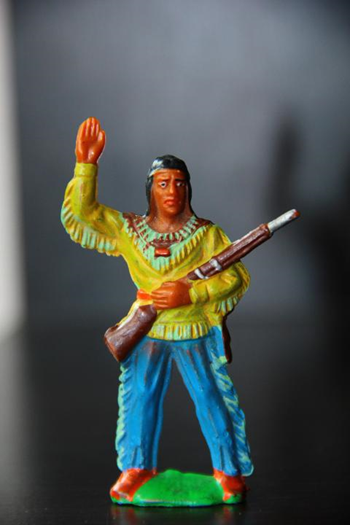 ГДРовские индейцы. Легенды советского детства! Фото с яндекс=картинок