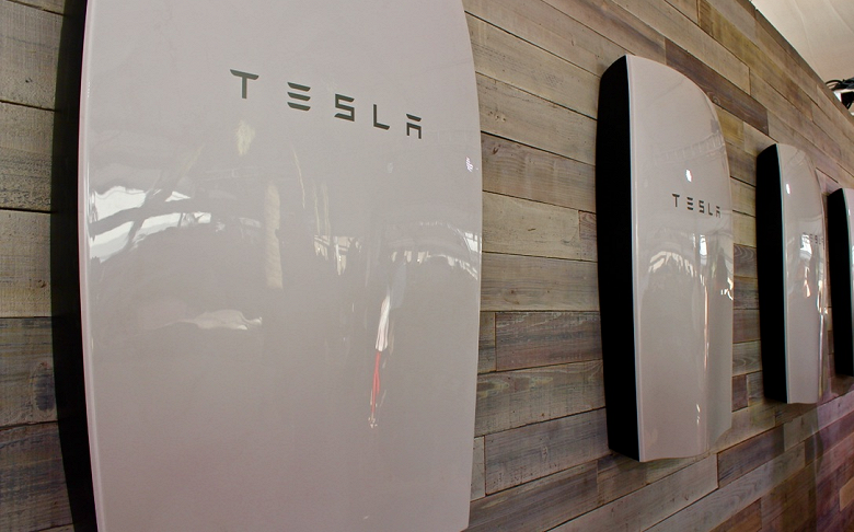 Tesla powerwall