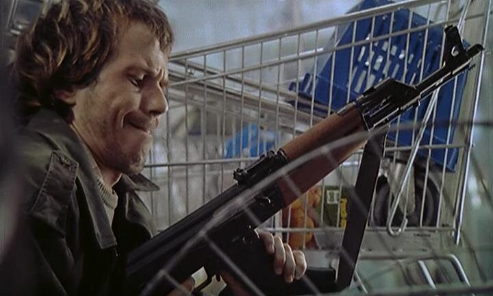Кадр из  фильма "Клубничка в супермаркете" (2003)