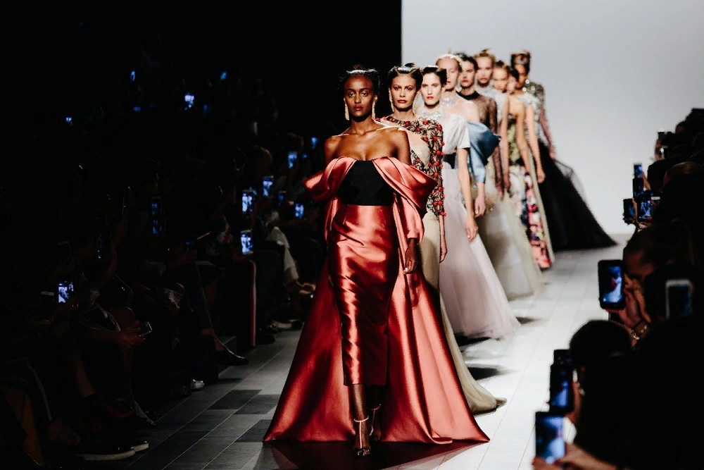 La fashion week streaming