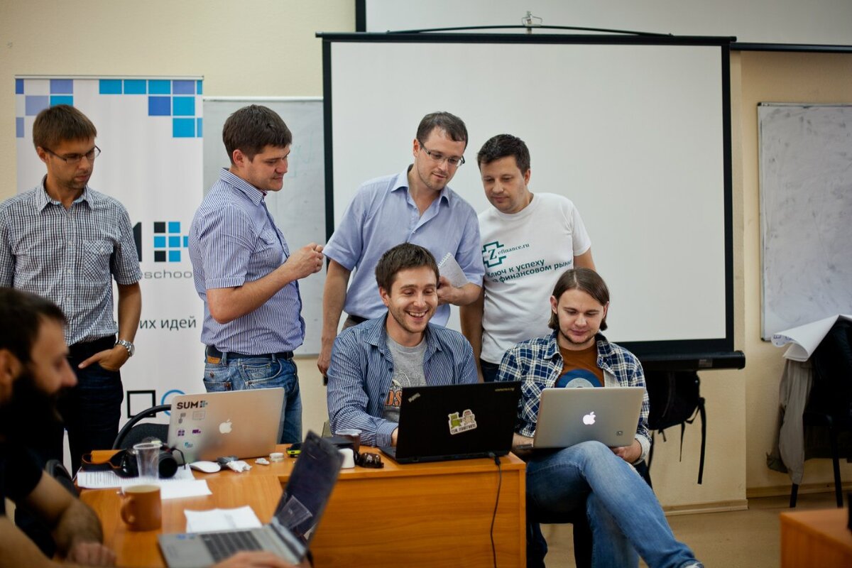 Итмо петроградская. Итмо санкт-петербург. Итмо санкт-петербург здание. Институт итмо санкт-петербург. Спбгу информационные технологии.