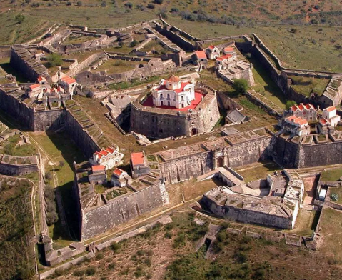 Звездная крепость. Но сами звезды совсем не при чем!