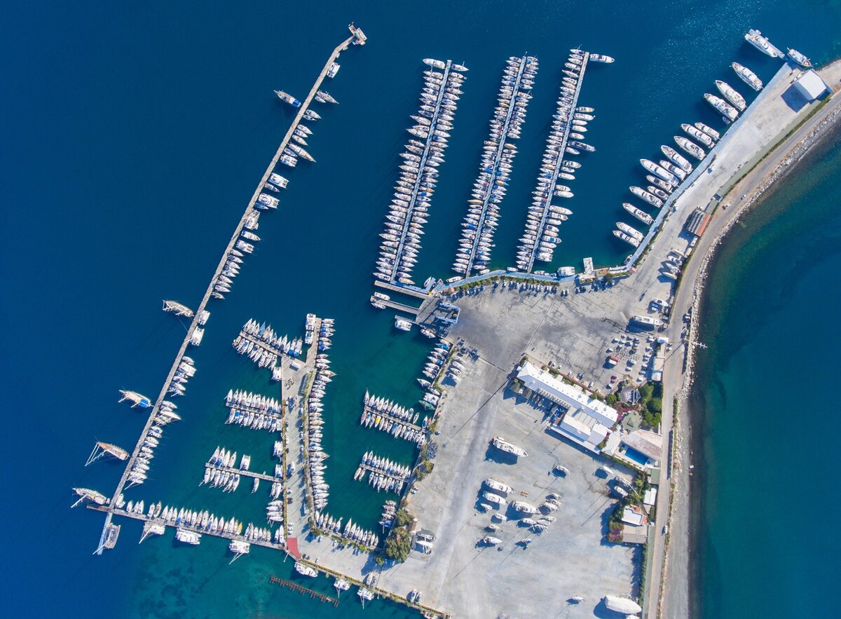 Marmaris Yacht Marina - стоянка для яхт. Фото сделал своим дроном по имени Антон.