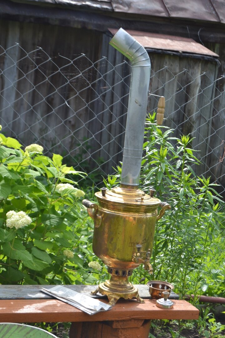 Дрова нужны мелко нарезанные и тонко наколотые.