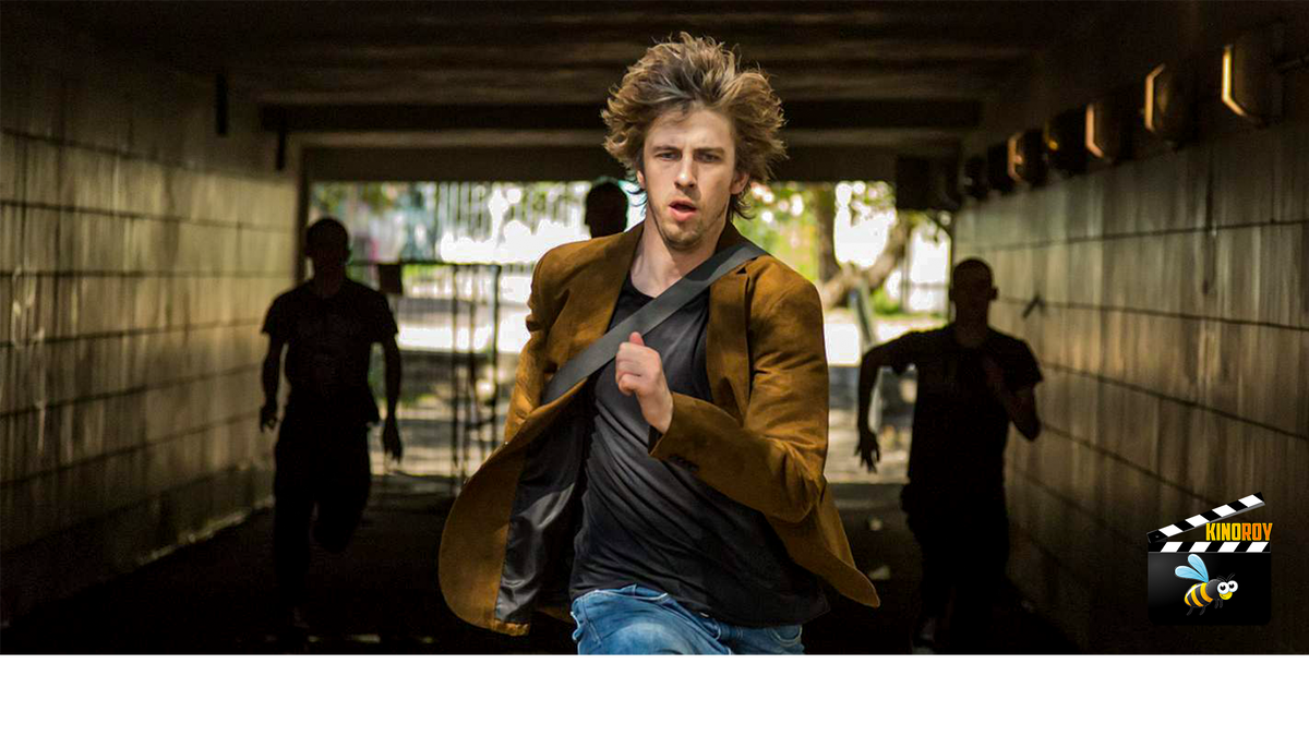 Александр Паль в роли Романа Петровича