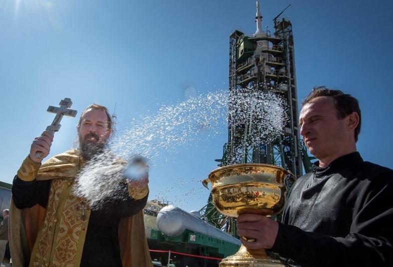 На божьей тяге полетим?