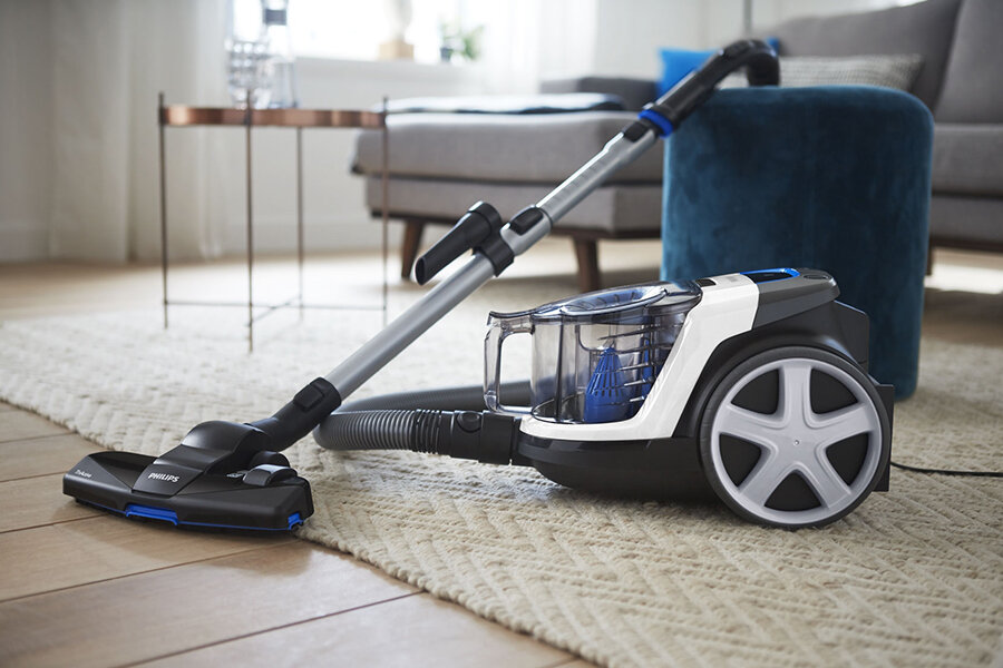 Пылесос дома