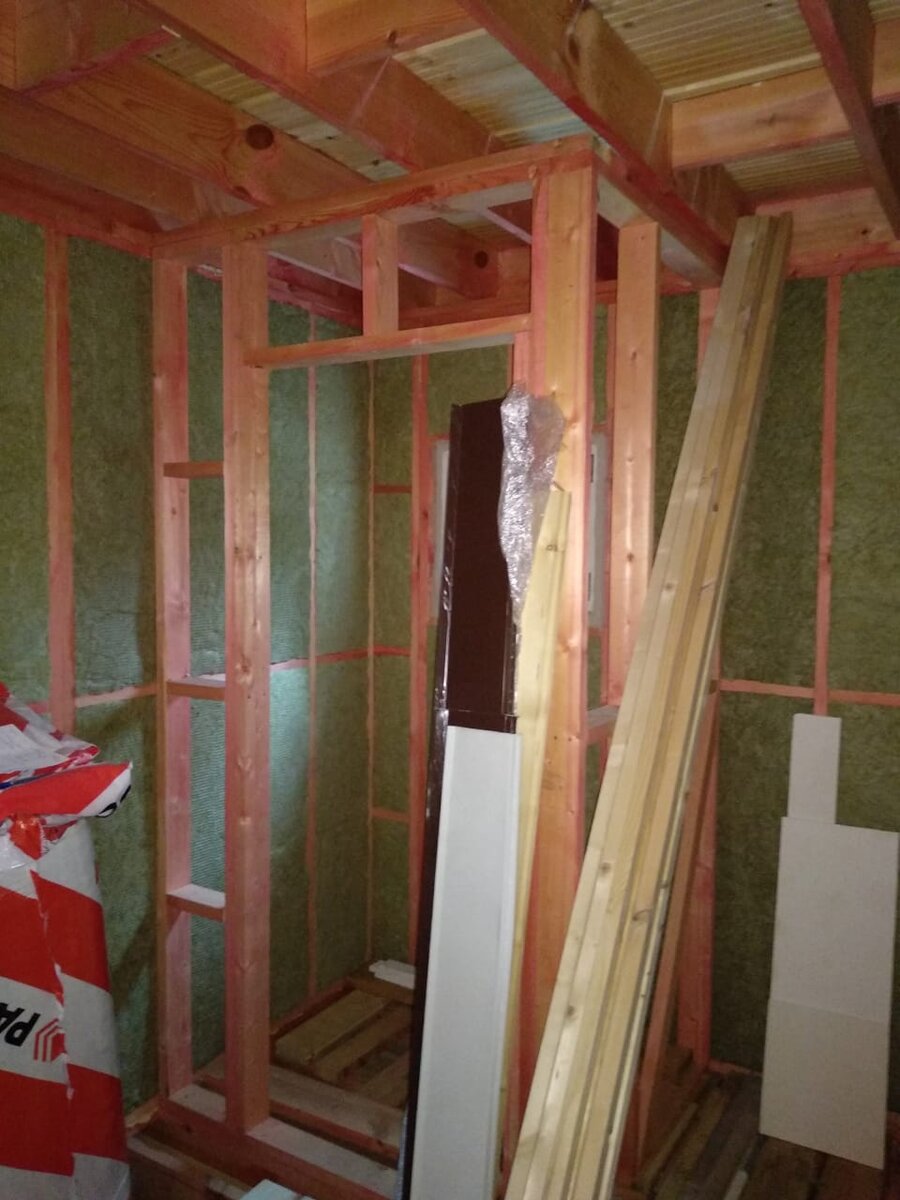 1 этаж, санузел.