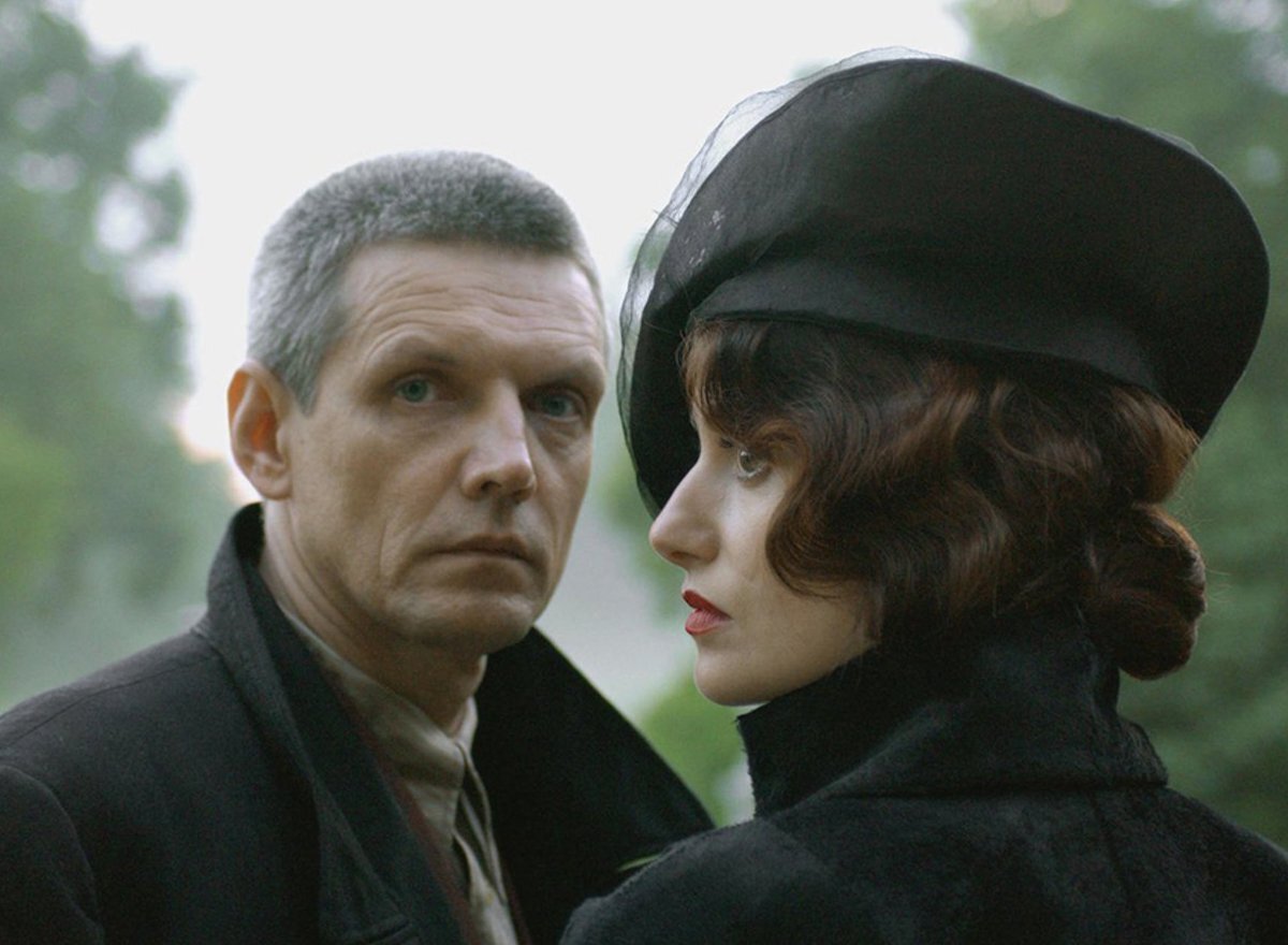 Кадр из экранизации Бортко "Мастер и Маргарита"