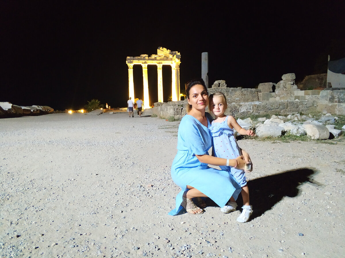 С доченькой в Сиде (Турция)